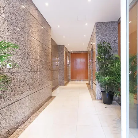 Laranjeiras Design By Homing * ליסבון